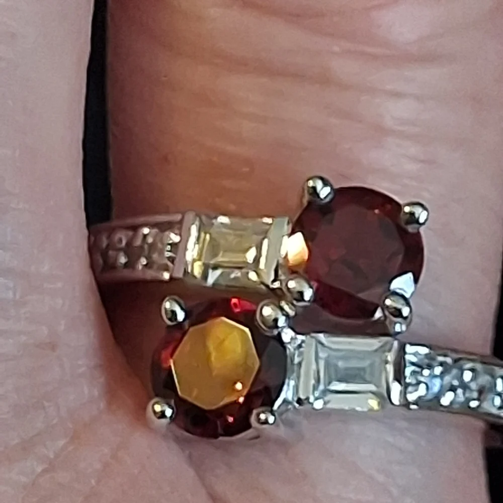 Sterling Silver Women's Ring With Faux Garnets And Faux Diamonds Size 10 3/4